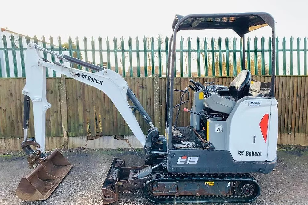 Mini Excavator – 2ton
